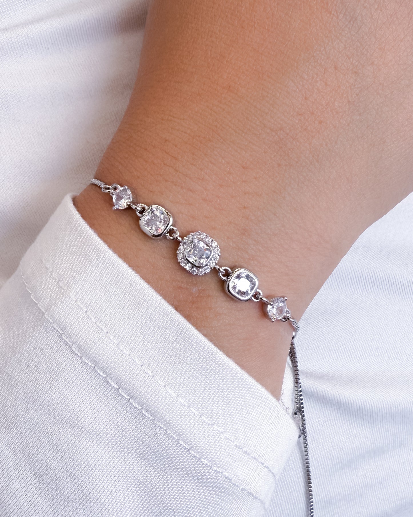 PULSERA DE PIEDRAS BRILLANTES
