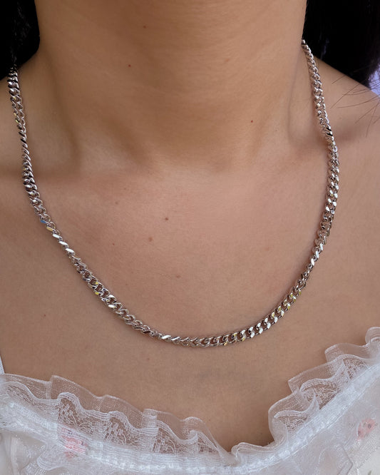 CADENA ESTILO CUBANA CORTA