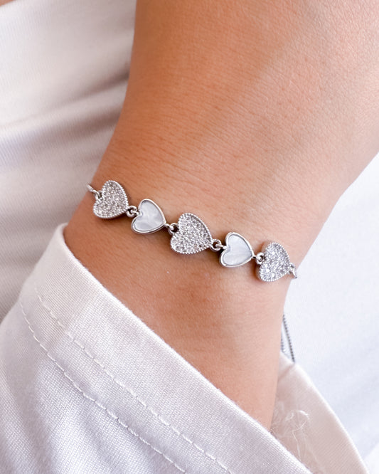 PULSERA LÍNEA DE CORAZONES