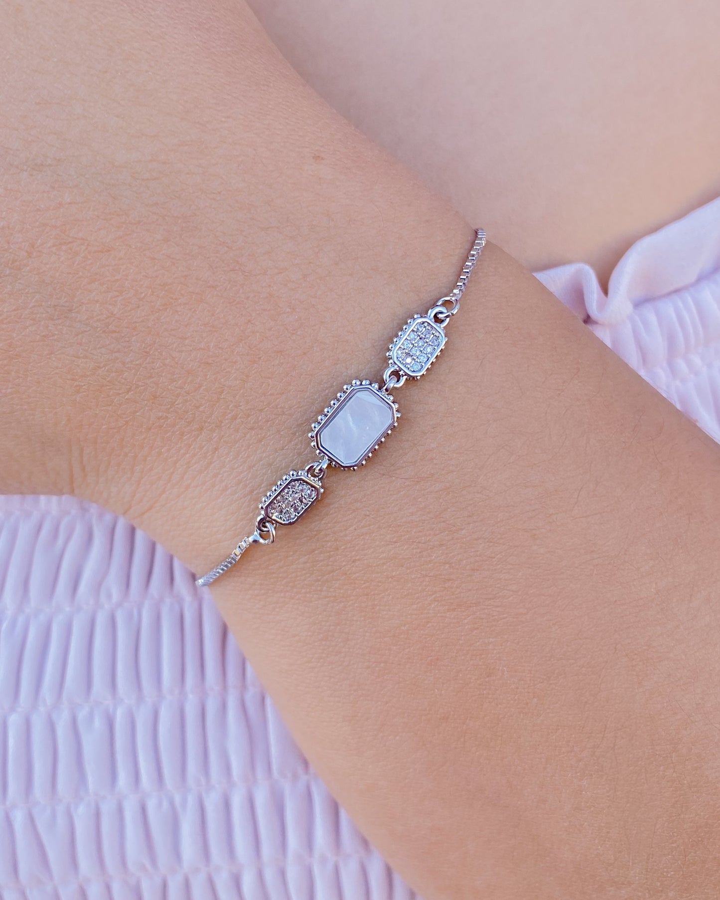 Pulsera ajustable