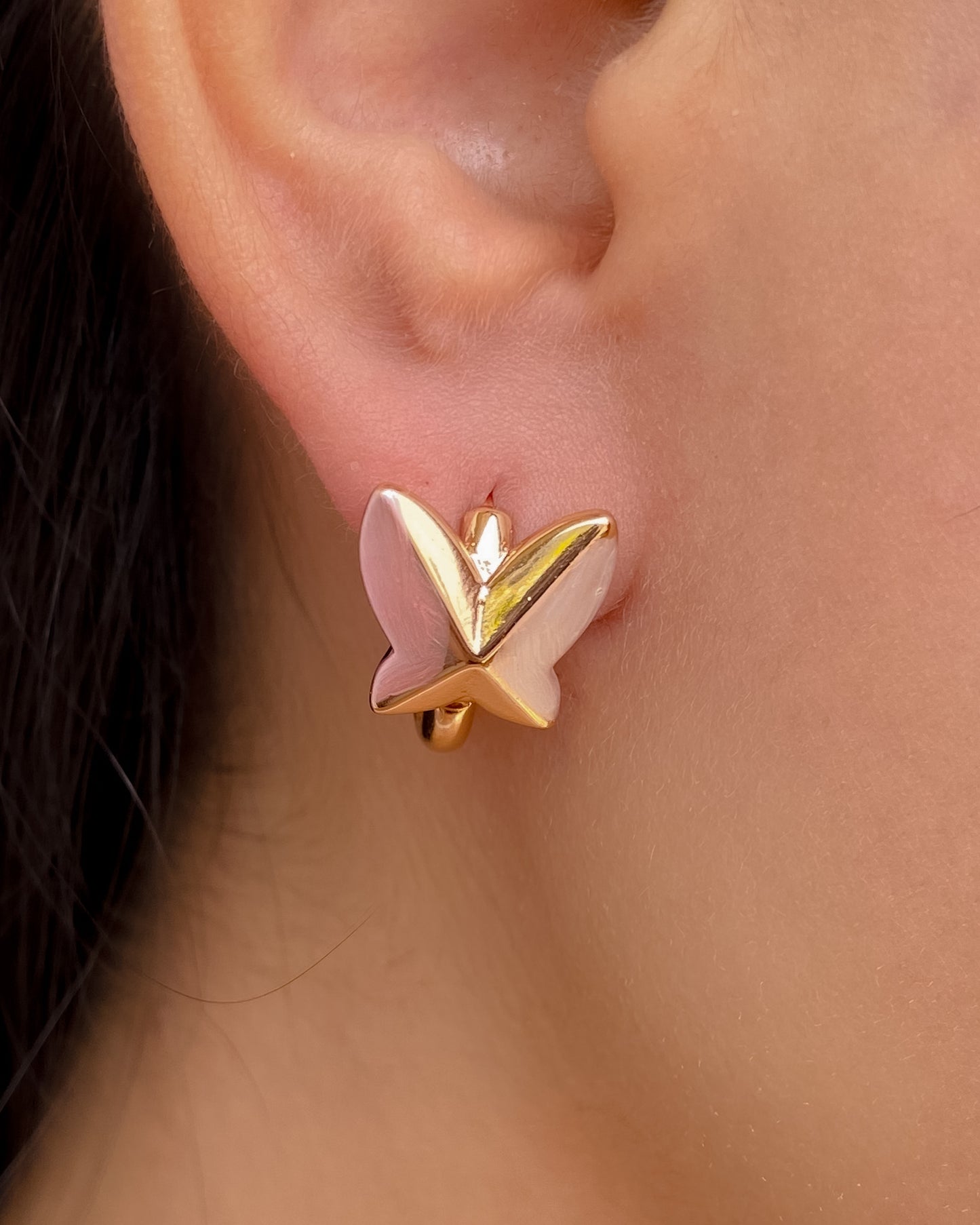 ARETES DE MARIPOSA DE 3 TONOS